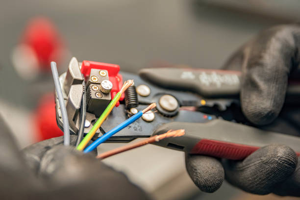 Best Electrical Outlet Repair  in Bromley, KY