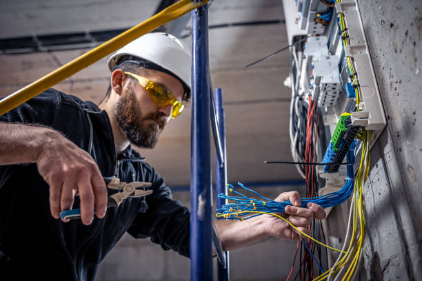 Best Emergency Electrical Repair  in Bromley, KY